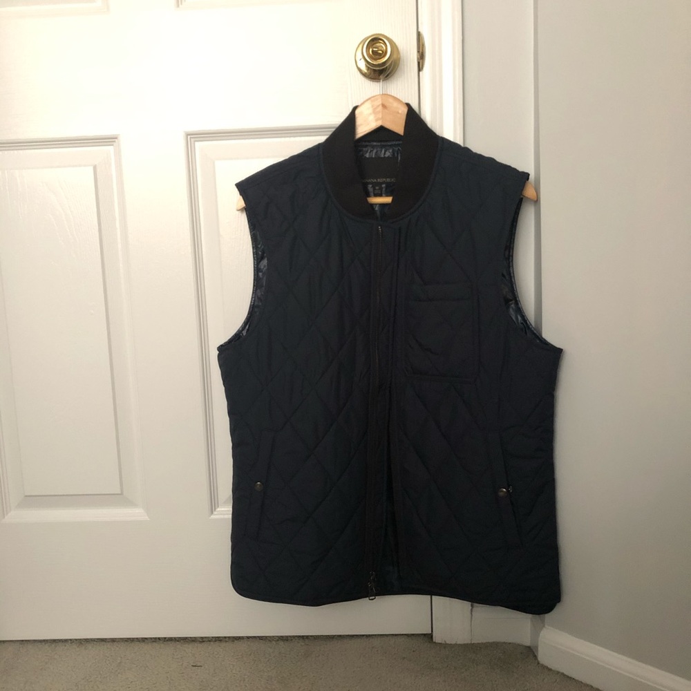 Men’s Banana Republic Quilted Vest. Medium. Blue